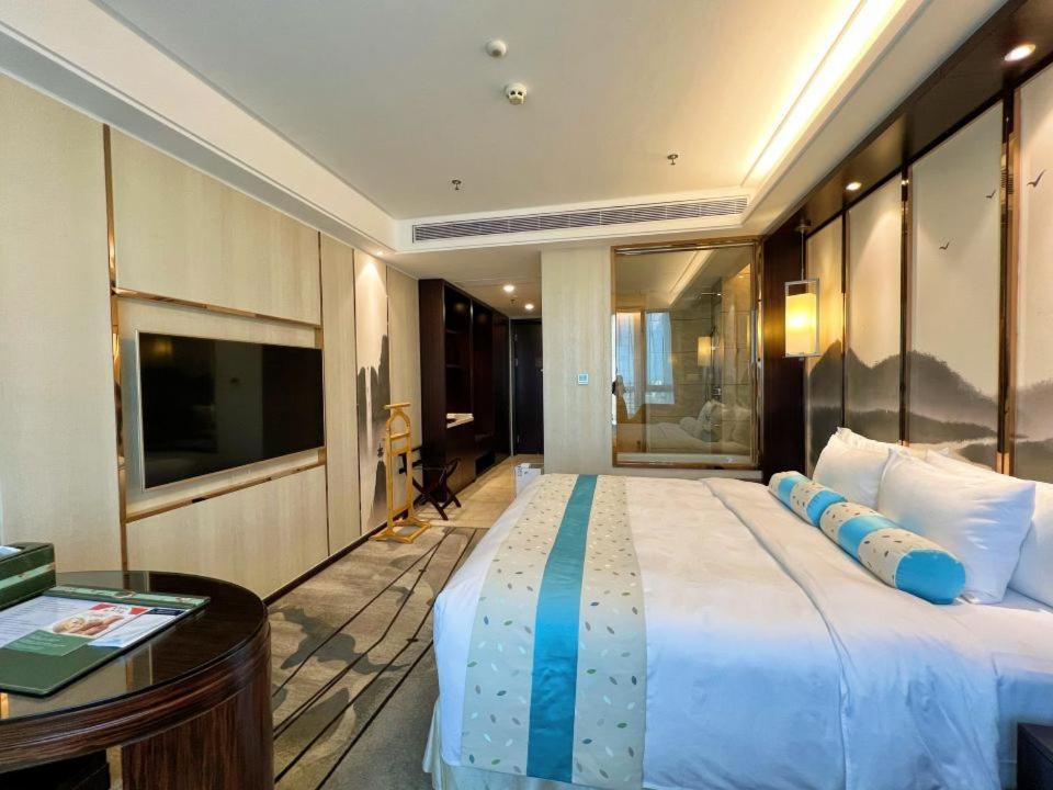 Menshine Gloria Plaza Hotel Шаньтоу Екстер'єр фото