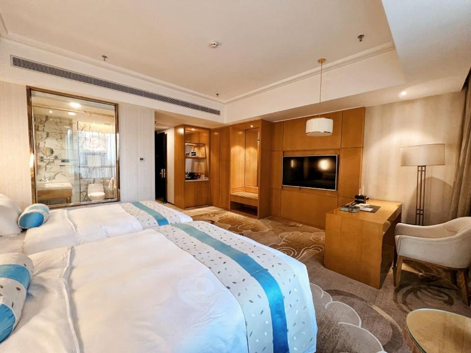 Menshine Gloria Plaza Hotel Шаньтоу Екстер'єр фото